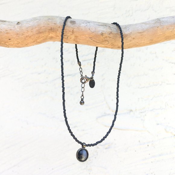 Express Chatoyant Smoke Stone Beaded Necklace - Picture 1 of 5